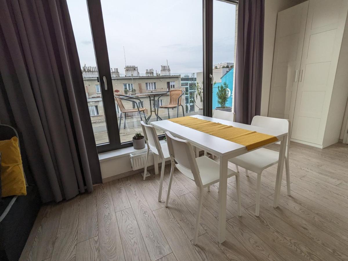 Cozy Apartment With Big Terrace In Central Prague - Karlin 外观 照片