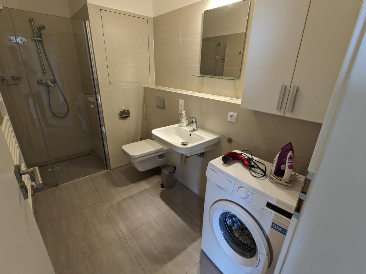 Cozy Apartment With Big Terrace In Central Prague - Karlin 外观 照片